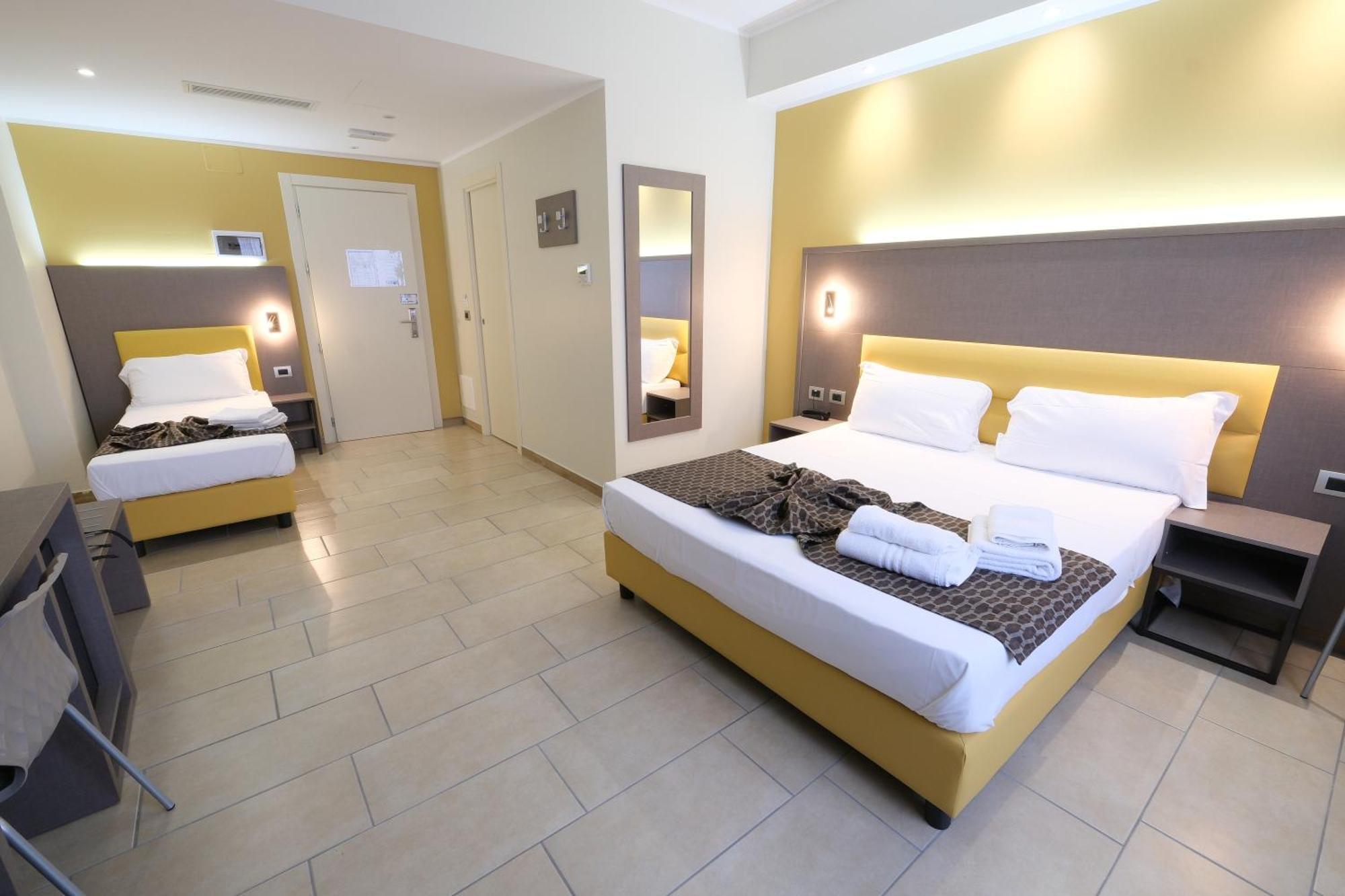 Hotel Giacosa Мілан Екстер'єр фото