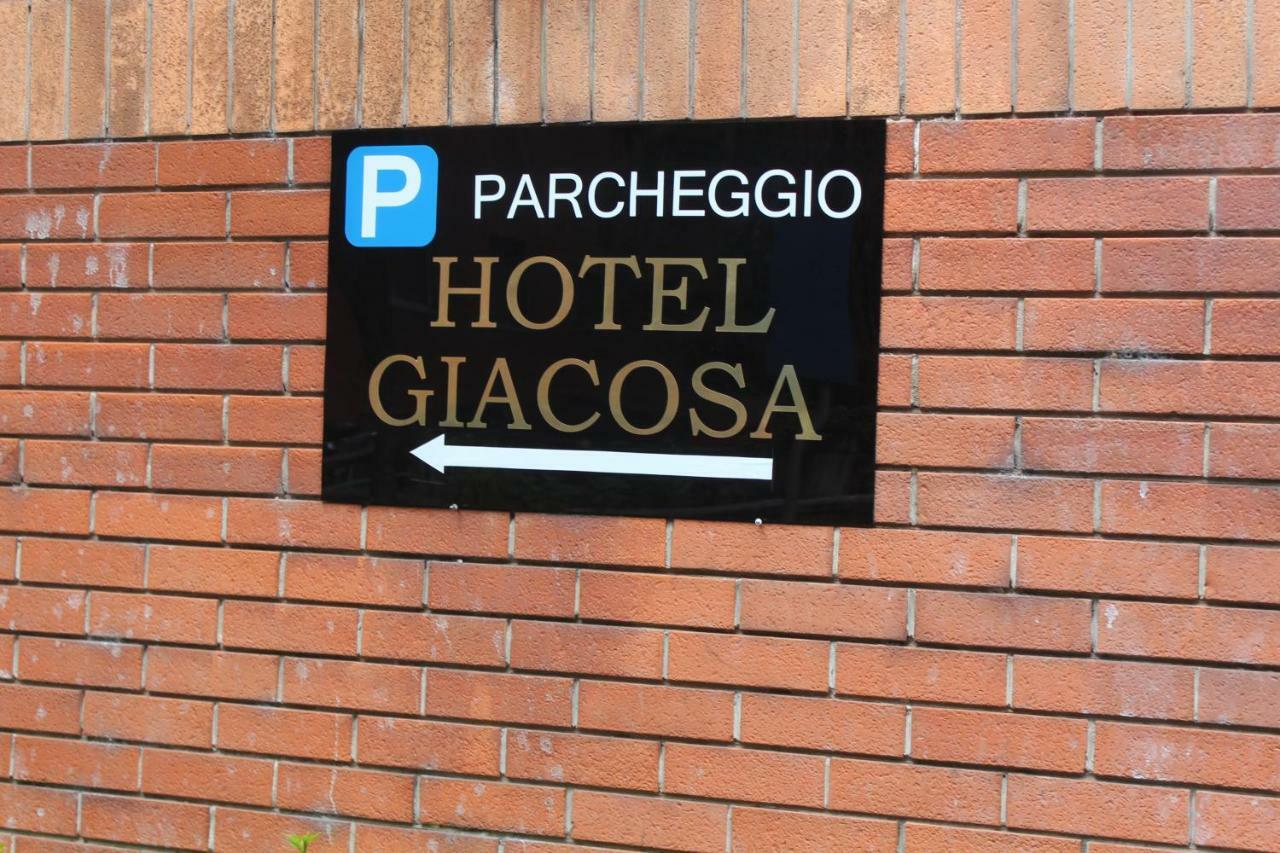 Hotel Giacosa Мілан Екстер'єр фото